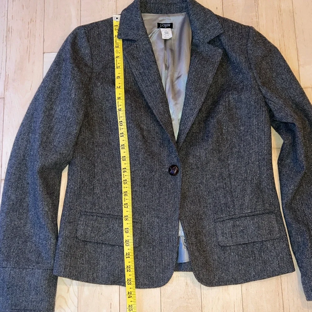 J. Crew Women's Schoolboy Wool Blend Gray Herringbone Blazer Size 6 Style 17398